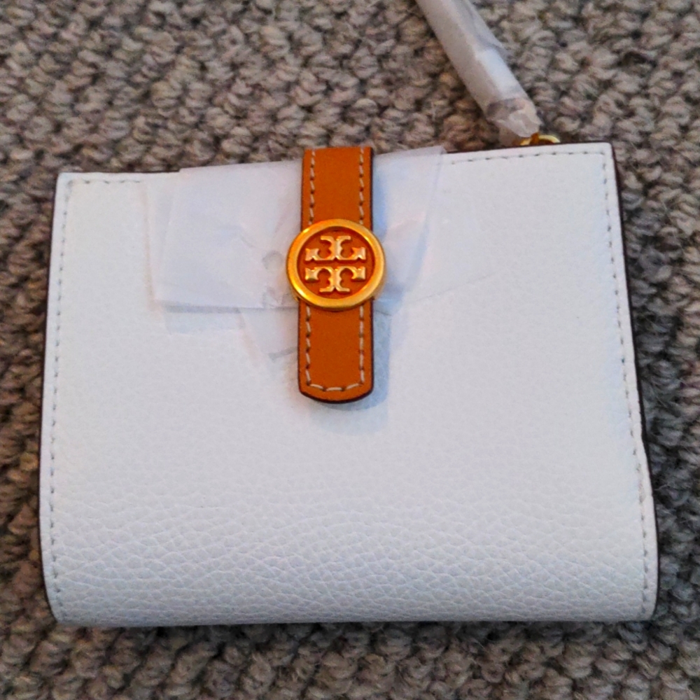Tory Burch NWT wallet